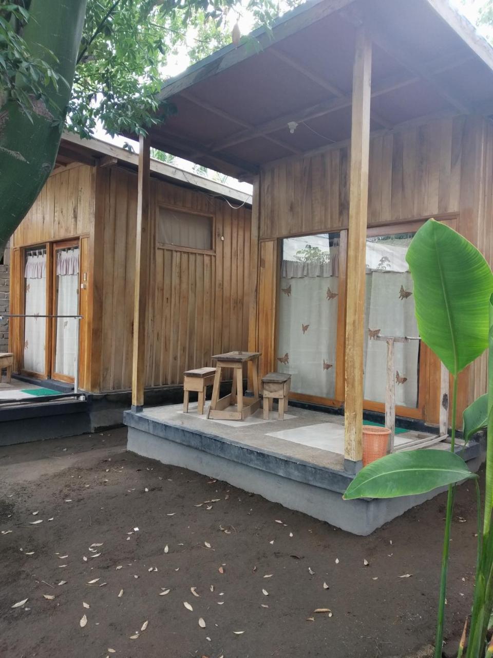 Beach Box Bungalow Джили Трауанган Екстериор снимка