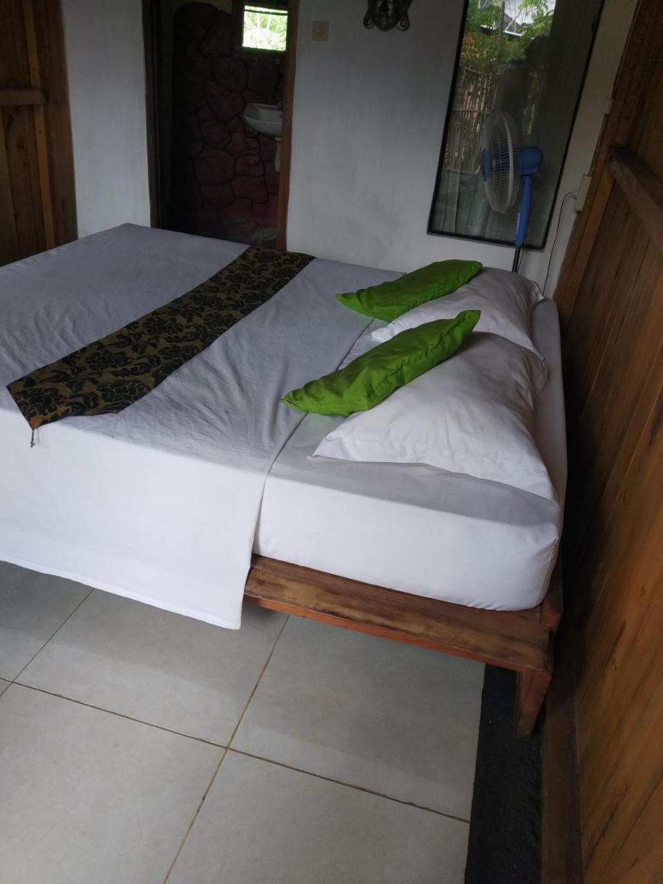 Beach Box Bungalow Джили Трауанган Екстериор снимка